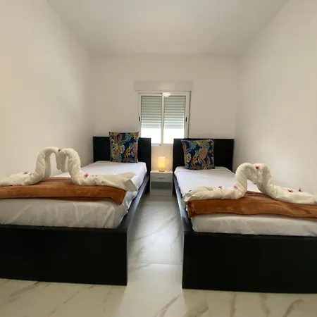 Requesens Playa Apartment Empuriabrava