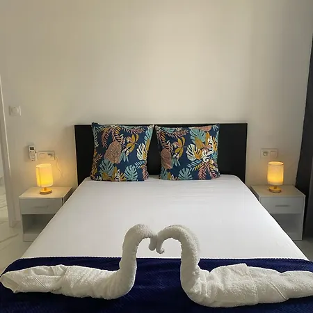 Requesens Playa Apartment