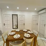 Requesens Playa Appartement *